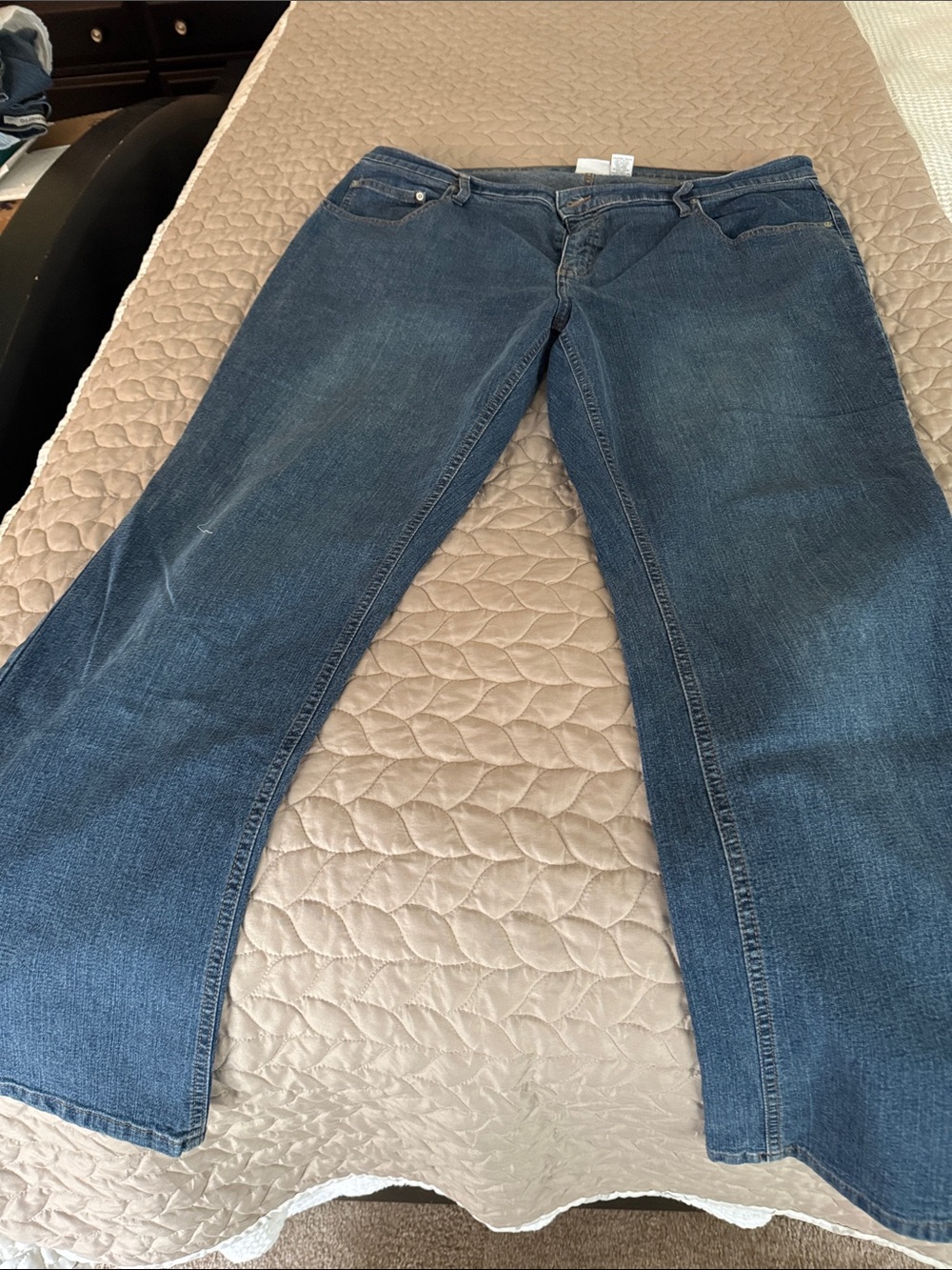 Sonoma Women's Indigo Straight Leg Jeans